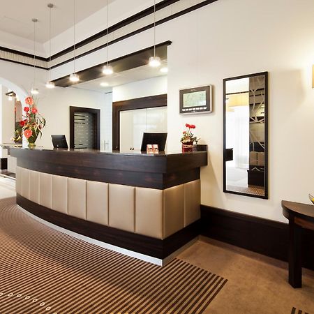 Zeller'S Quartier Hotel Königsbrunn Kültér fotó