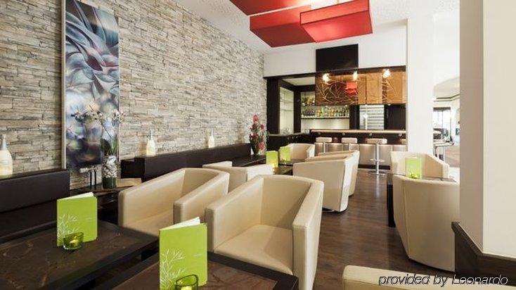 Zeller'S Quartier Hotel Königsbrunn Étterem fotó