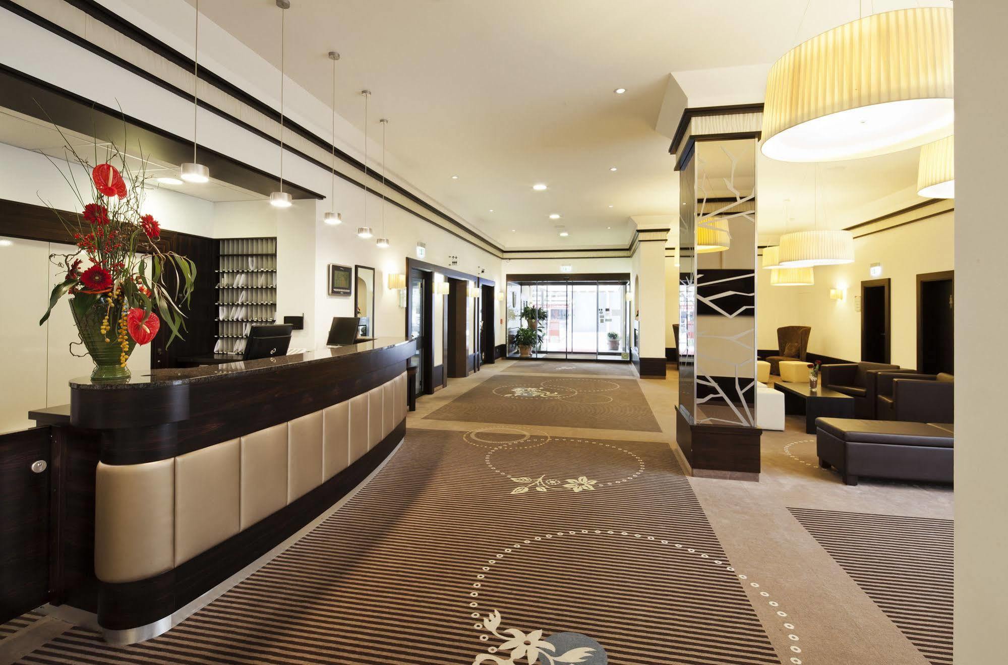 Zeller'S Quartier Hotel Königsbrunn Kültér fotó